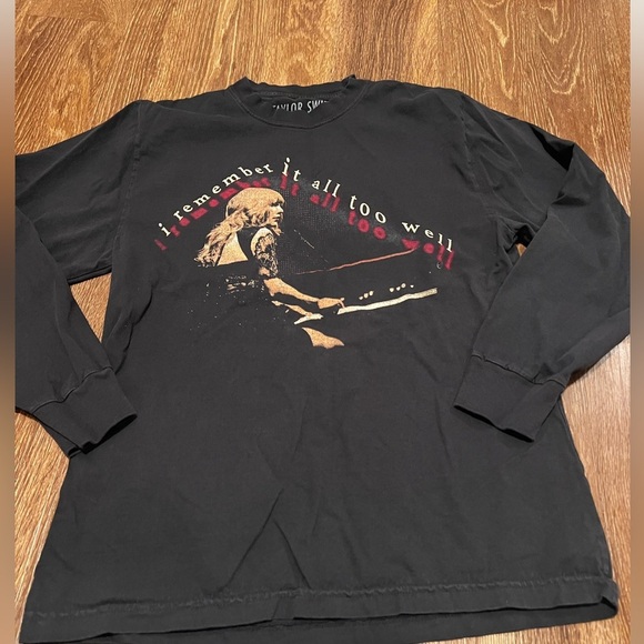 Taylor Swift All too well long sleeve - Picture 1 of 4